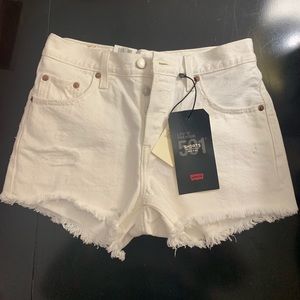 Levi’s 501 White Shorts